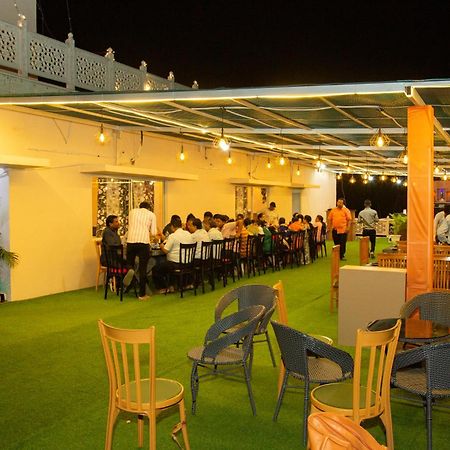 Hotel Virasat By Bookingcare Chhatarpur Eksteriør bilde