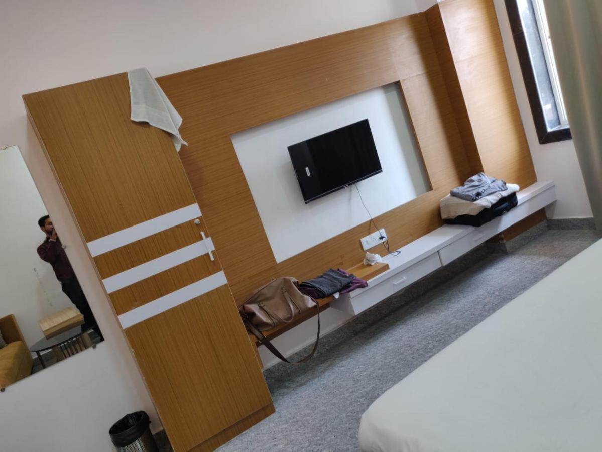 Hotel Virasat By Bookingcare Chhatarpur Eksteriør bilde