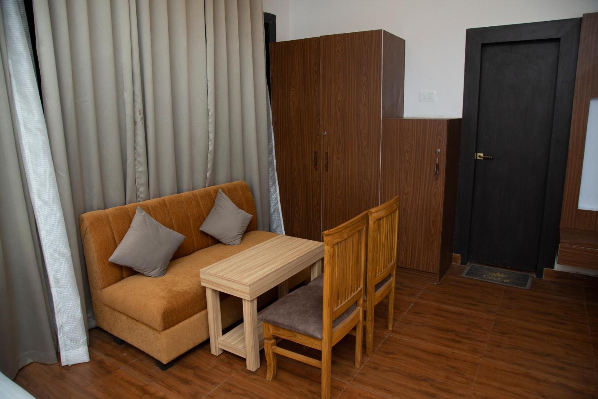 Hotel Virasat By Bookingcare Chhatarpur Eksteriør bilde